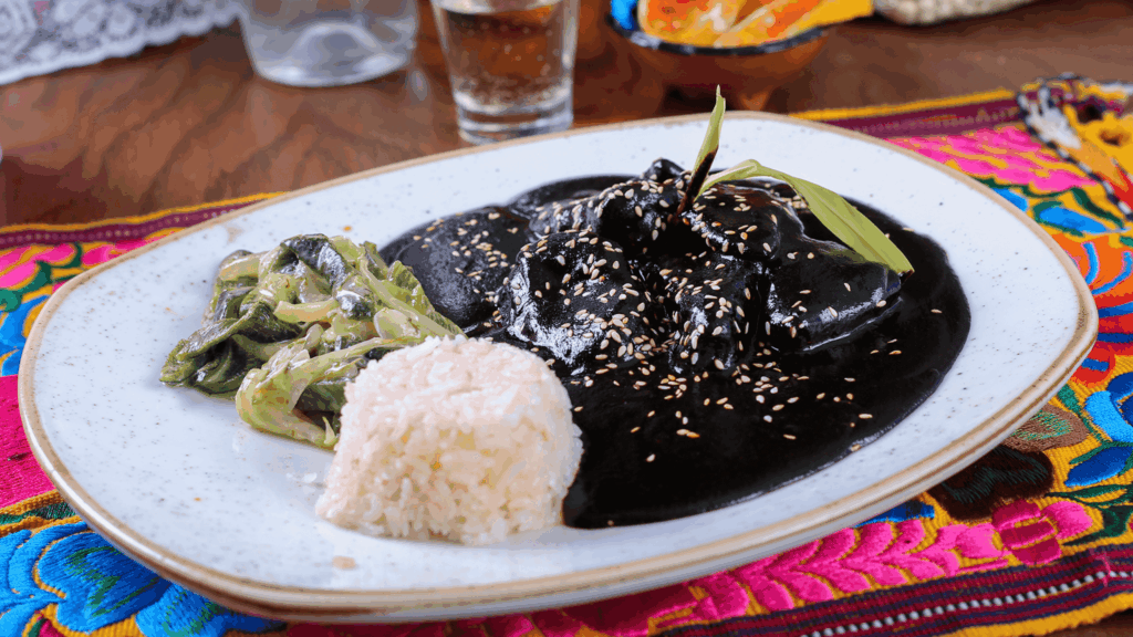 Mole, platillo típico de Oaxaca